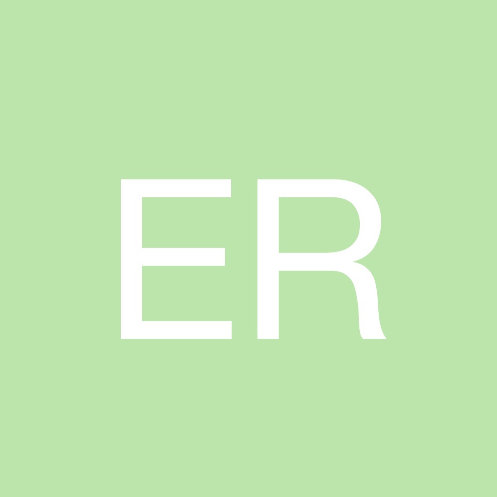 Meet your Posher, Elise